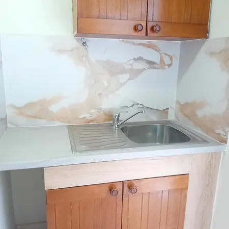 Anna's 5 Apartment Vlore